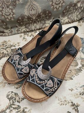Women’s Rieker Black Embroidered Slingback Sandals with Decorative Accent Size 8